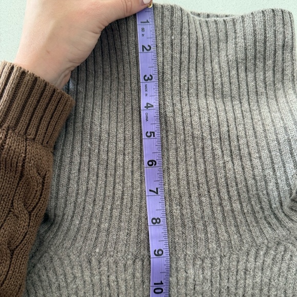 Aritzia Brown Chunky Knit Turtle Neck Sweater - Picture 6 of 6